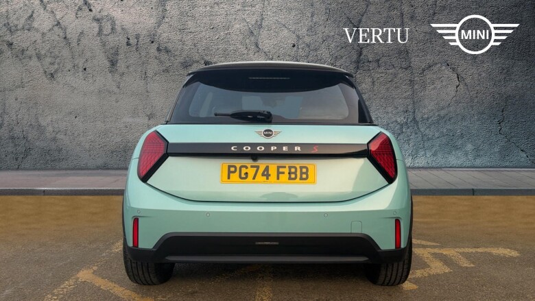 MINI Cooper 2.0 S Exclusive 3dr Auto Petrol Hatchback